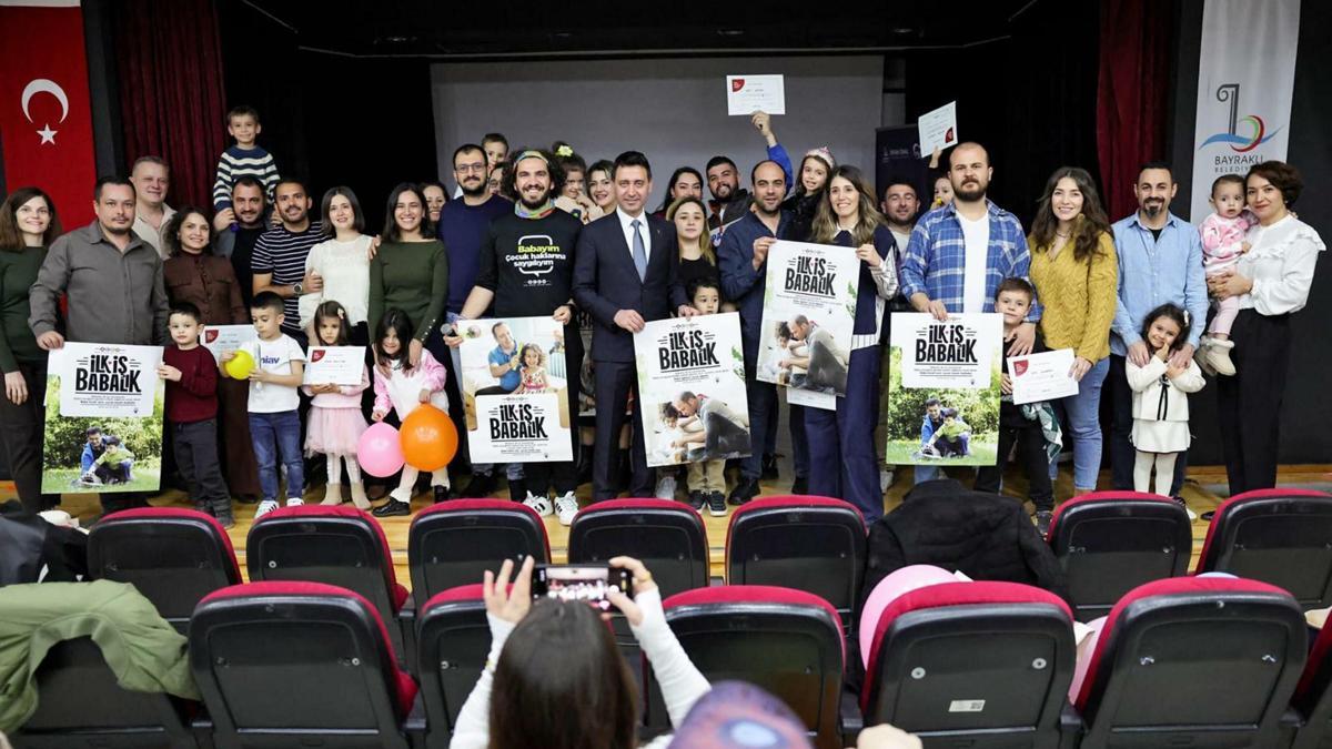 İzmirli babalar 'yeni nesil babalığı' öğreniyor