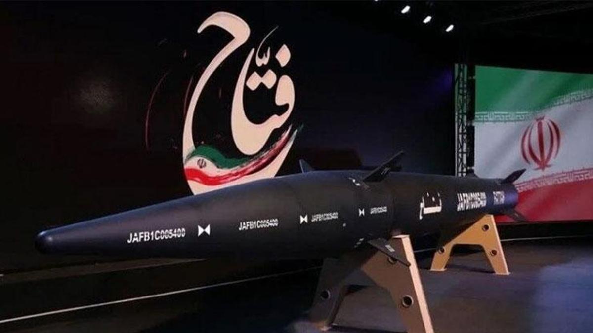 İran düğmeye bastı: Fettah ilk kez sahnede