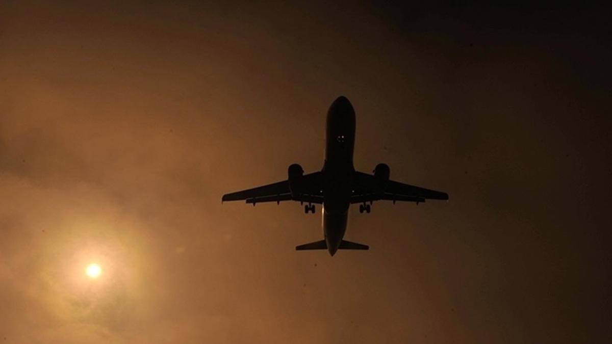 Suriye, Türkiye yönüne hava koridorlarını yeniden açacağını duyurdu