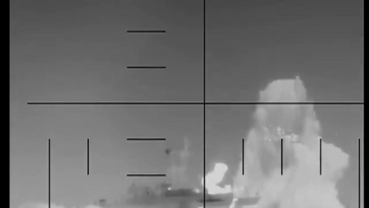 İşte ABD denizaltısının İran'ın savaş gemisini vurduğu an