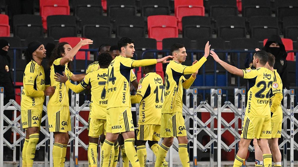 Fenerbahçe, Ziraat Türkiye Kupasında çeyrek finale yükseldi