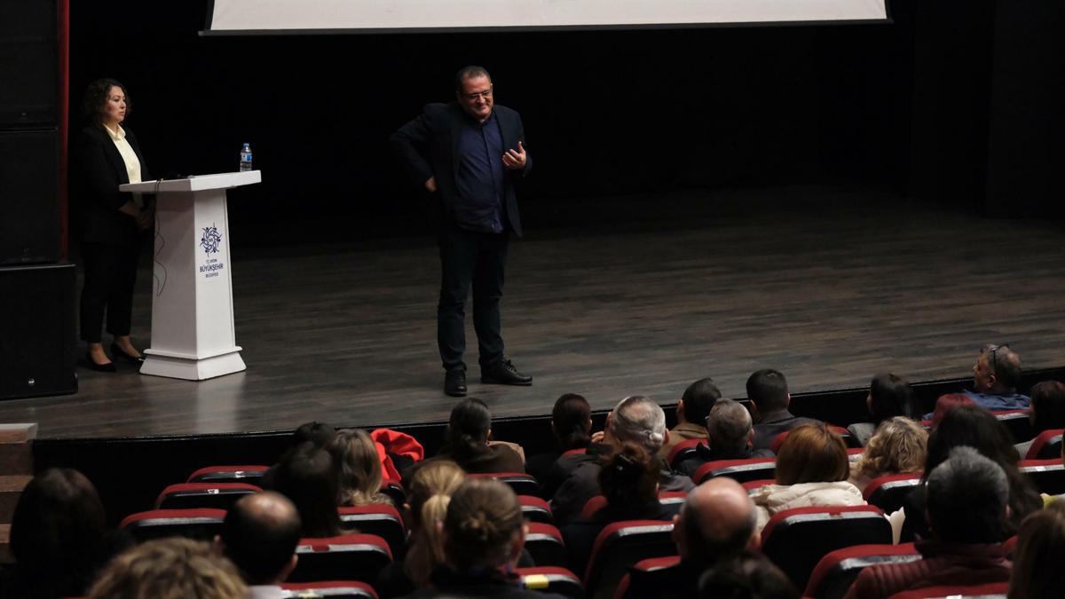 Aydın'da disleksi eğitimleri anlatıldı