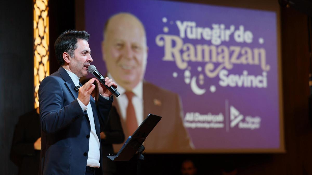 Yüreğir'de Abdurrahman Önül konseri