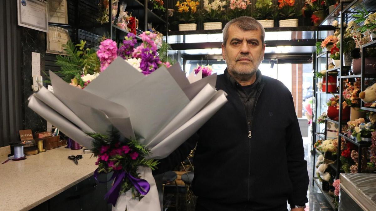 Kayseri'de çiçekçilerde 8 Mart mesaisi