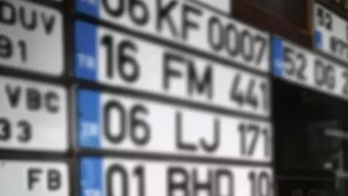 EGM’den ‘APP plaka’ açıklaması! Tartışmalara son nokta koyuldu