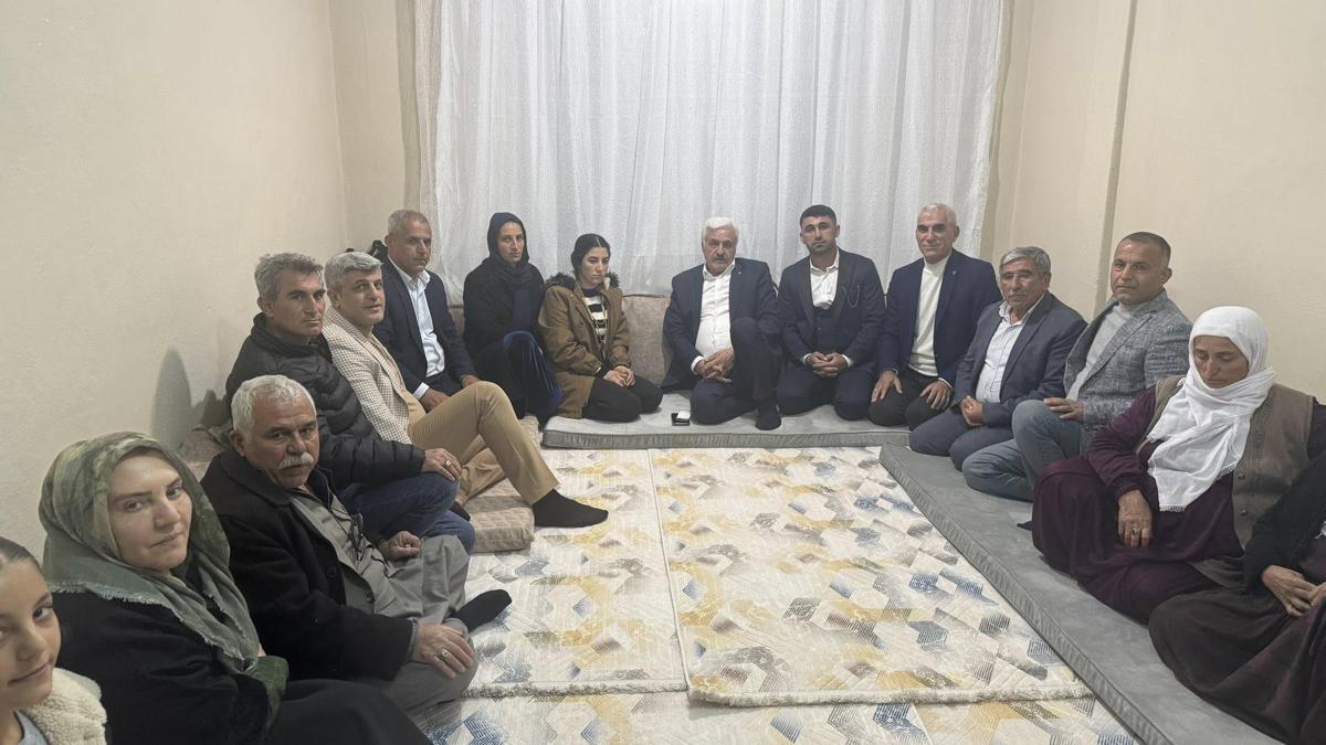 Mardin'de arabuluculuk sonuç verdi: Aileler el sıkıştı