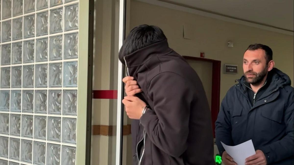 Aydında bir eve silahlı saldırı düzenleyen kar maskeli şüpheli tutuklandı