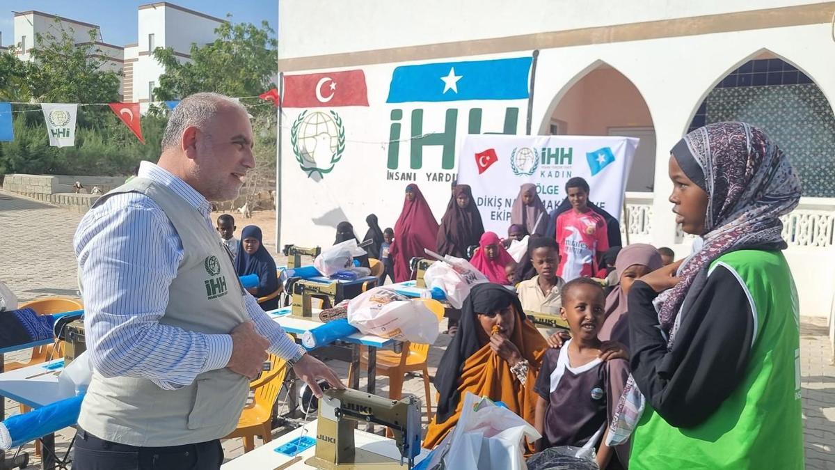 Başkan Sandıkçı'dan Somali'de gönül köprüsü