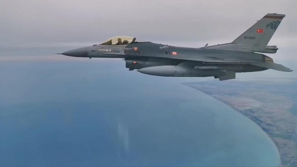 MSB: 'Karadeniz Eğitim Uçuşu' başarıyla gerçekleştirildi