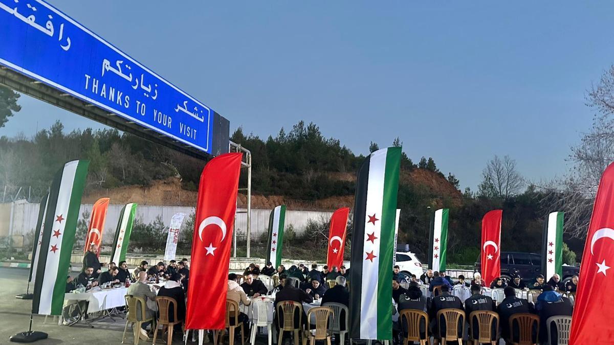 Yayladağı Gümrük Kapısında dostluk iftarı