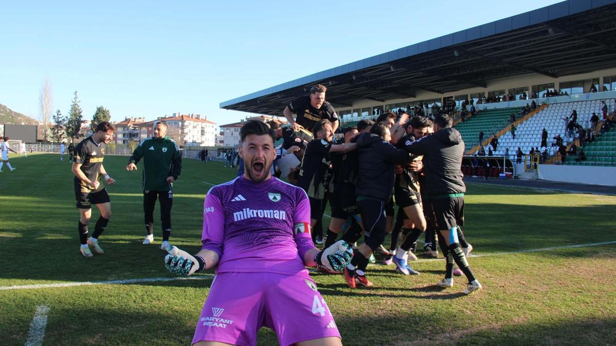 Muğlaspor zirve aşkına