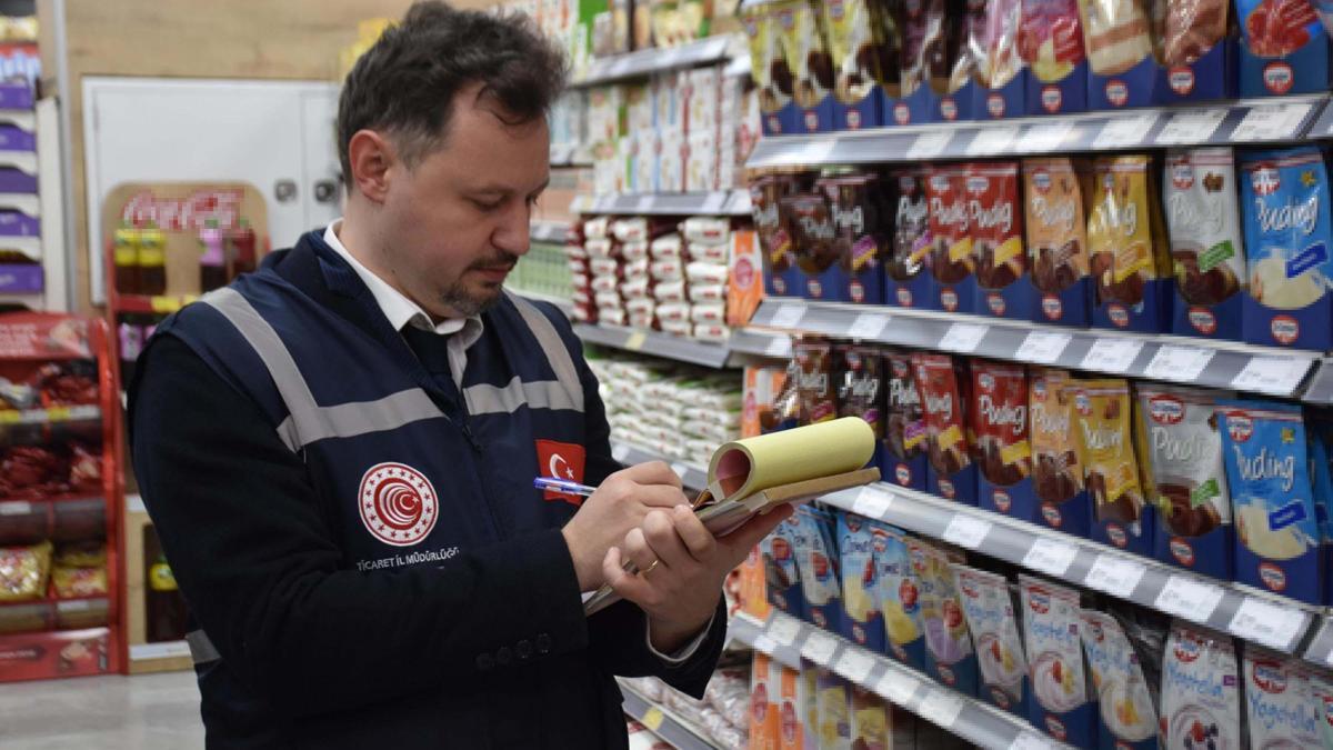 İzmir'de ramazan ayında fahiş fiyat denetimleri sürüyor