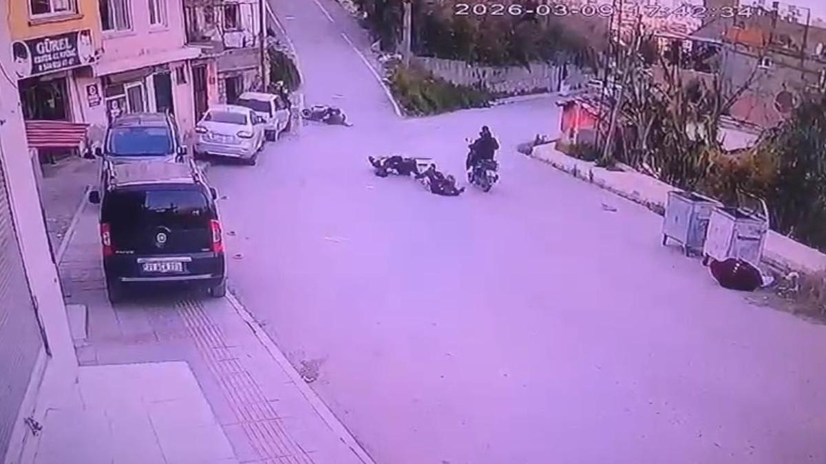 Motosikletler çarpıştı; 3 yaralı