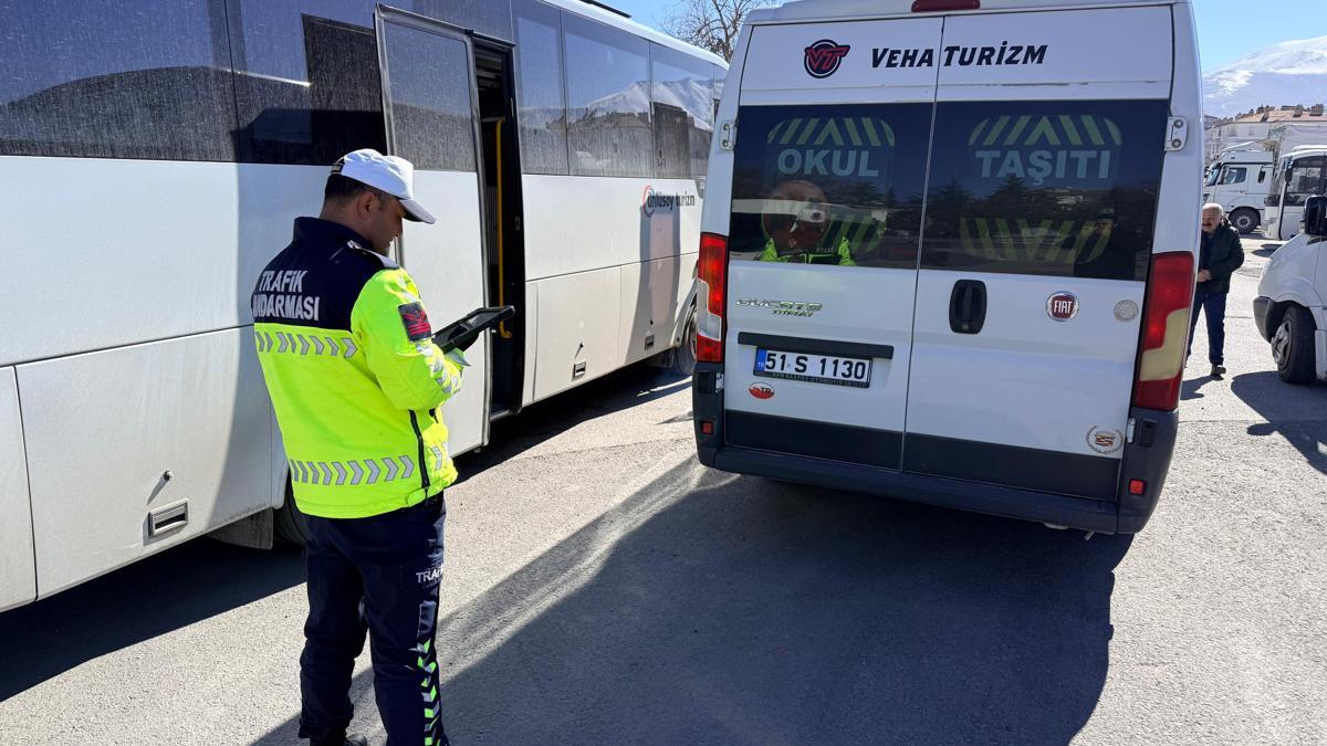 Niğdede okul servisleri denetlendi