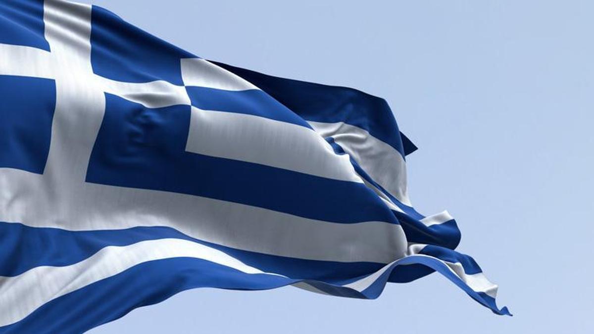 Yunanistandan dikkat çeken hamle: Kadınlara gönüllü askerlik