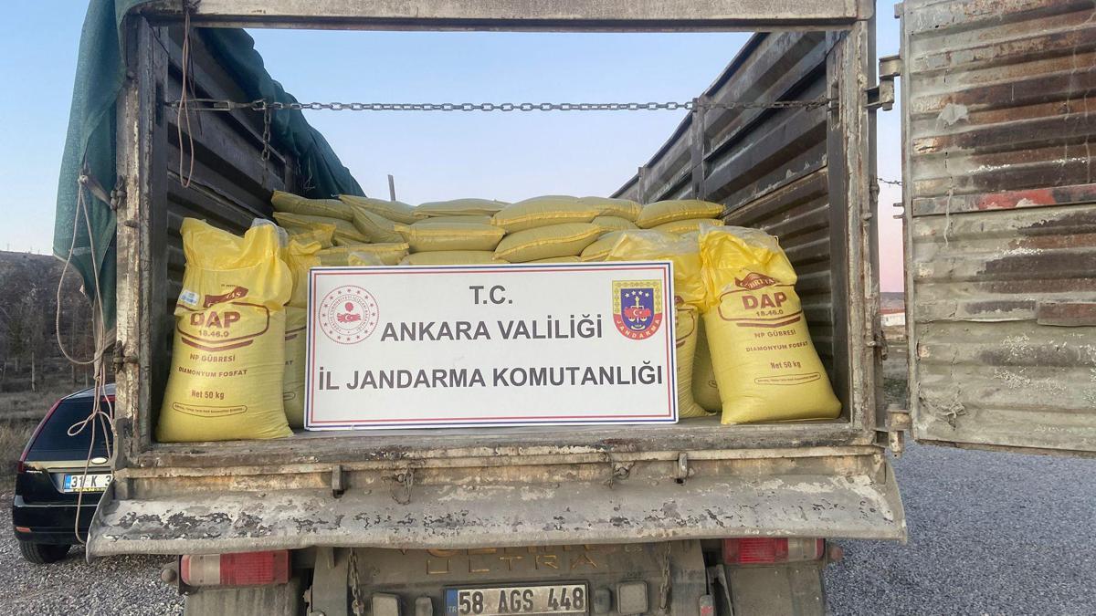 Ankara'da 30 ton sahte gübre ele geçirildi: 3 gözaltı