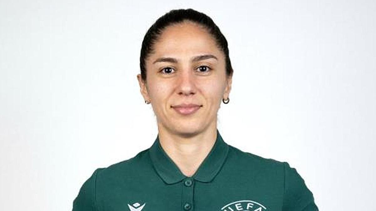 Süper Ligde 22 yıl sonra bir ilk: Kadın hakem Asen Albayrak