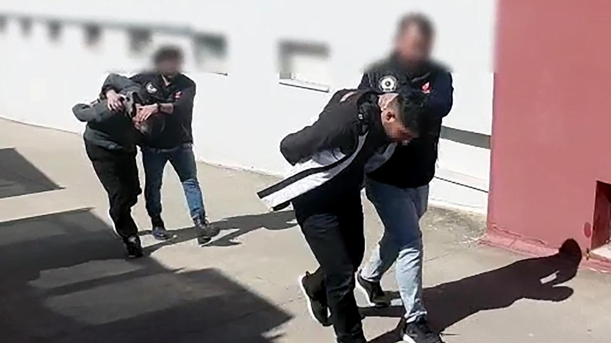 Adanada torbacı operasyonunda 2 tutuklama