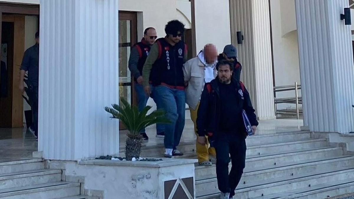 KADES ihbarına gidilen evde, esrar ve silah ele geçirildi