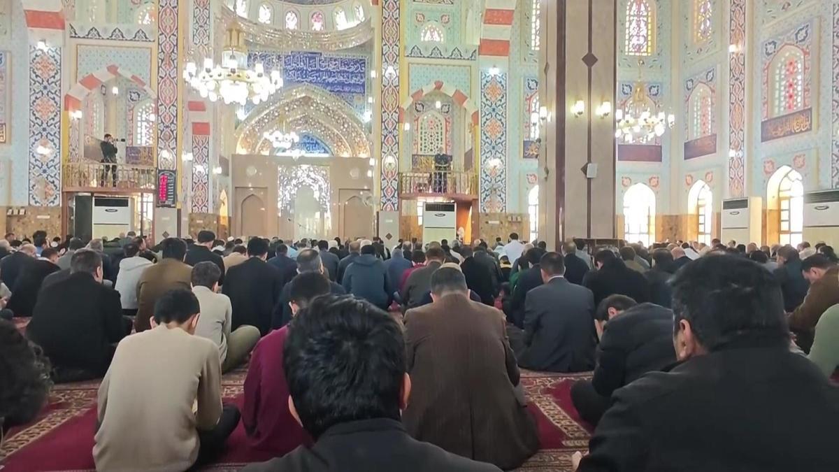 Erbilde hüzünlü son Ramazan cuması