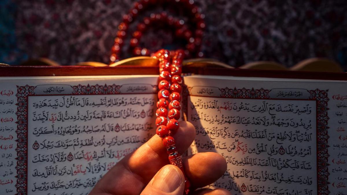 KADİR GECESİ'NDE OKUNACAK DUA - Kadir Gecesi duası- Kadir Gecesi tövbe duası - Kadir Gecesi dilek duası