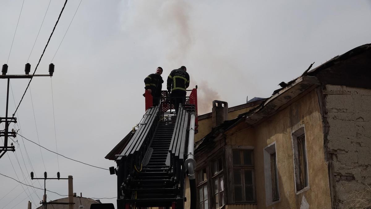 Baca yangını korkuttu