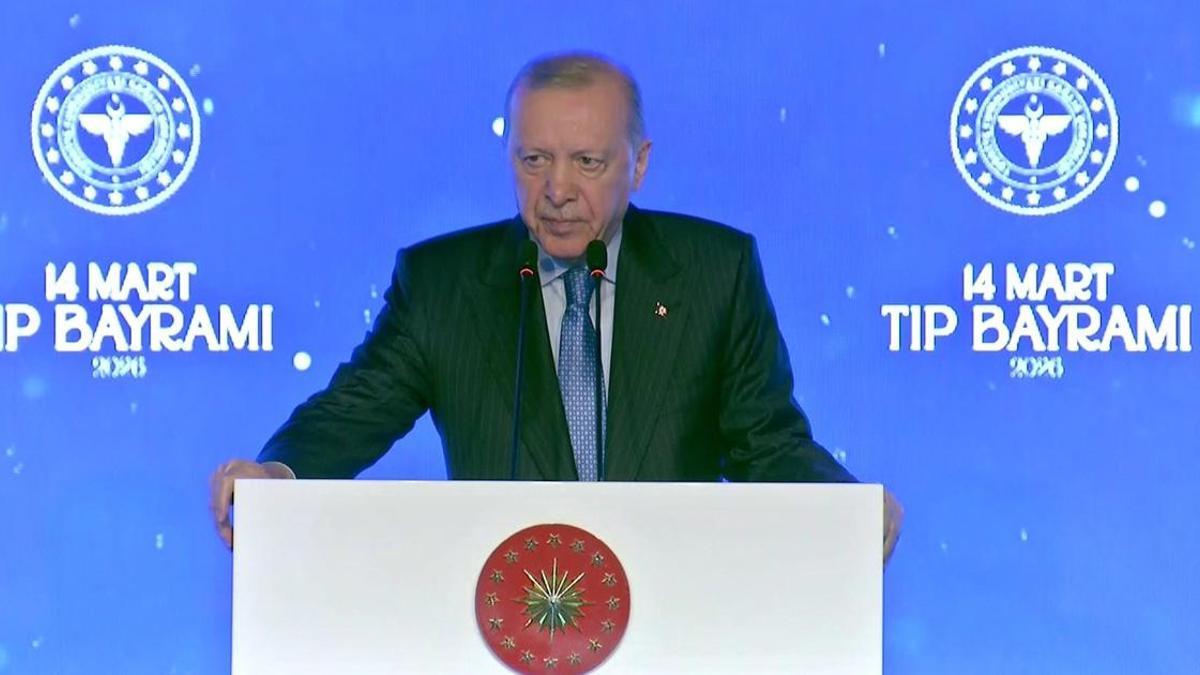 SON DAKİKA | Cumhurbaşkanı Erdoğan'dan savaşa ilişkin diplomasi mesajı: Türkiye çözüm arıyor