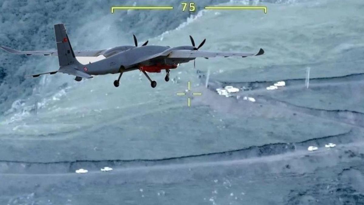 İran'dan 'Sahte bayrak operasyonu açıklaması: ABD ve İsrail taklit ederek bölge ülkelerine saldırıyor