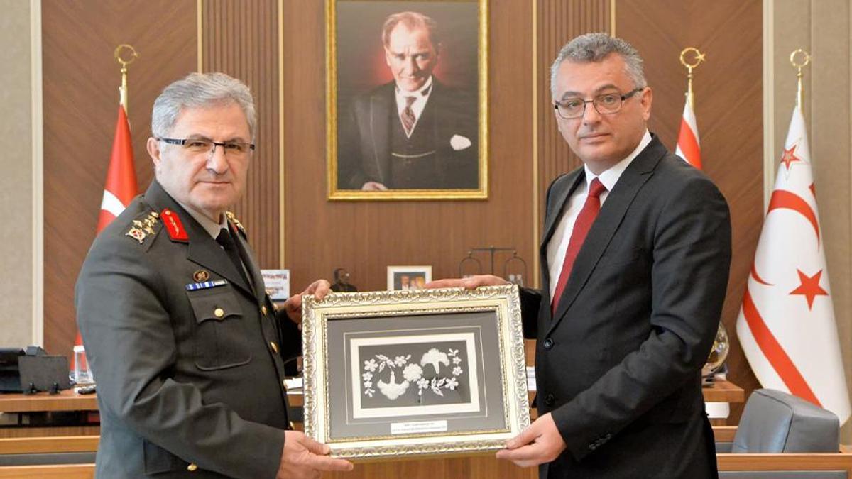 KKTC Cumhurbaşkanı Erhürman, Kara Kuvvetleri Komutanı Orgeneral Tokel'i kabul etti