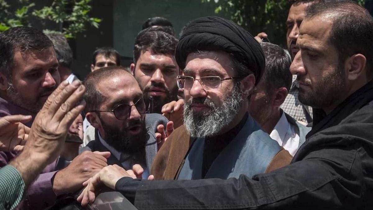 İsrail'den Hamaney iddiası: ''RUSYA'DA'!''