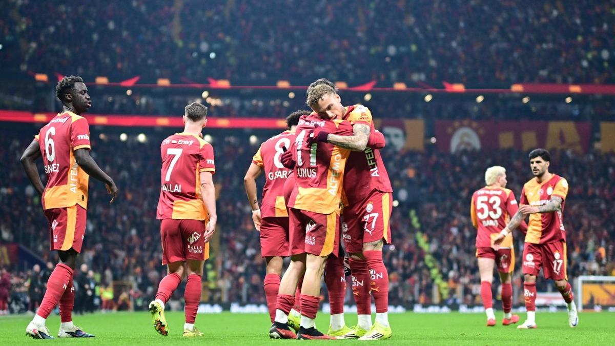 Galatasaray'a şampiyonluk için yeten puan belli oldu