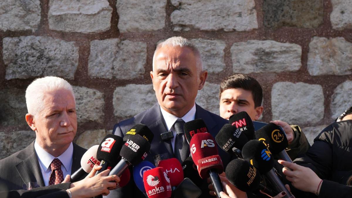 Bakan Ersoy'dan İlber Ortaylı için duygusal veda