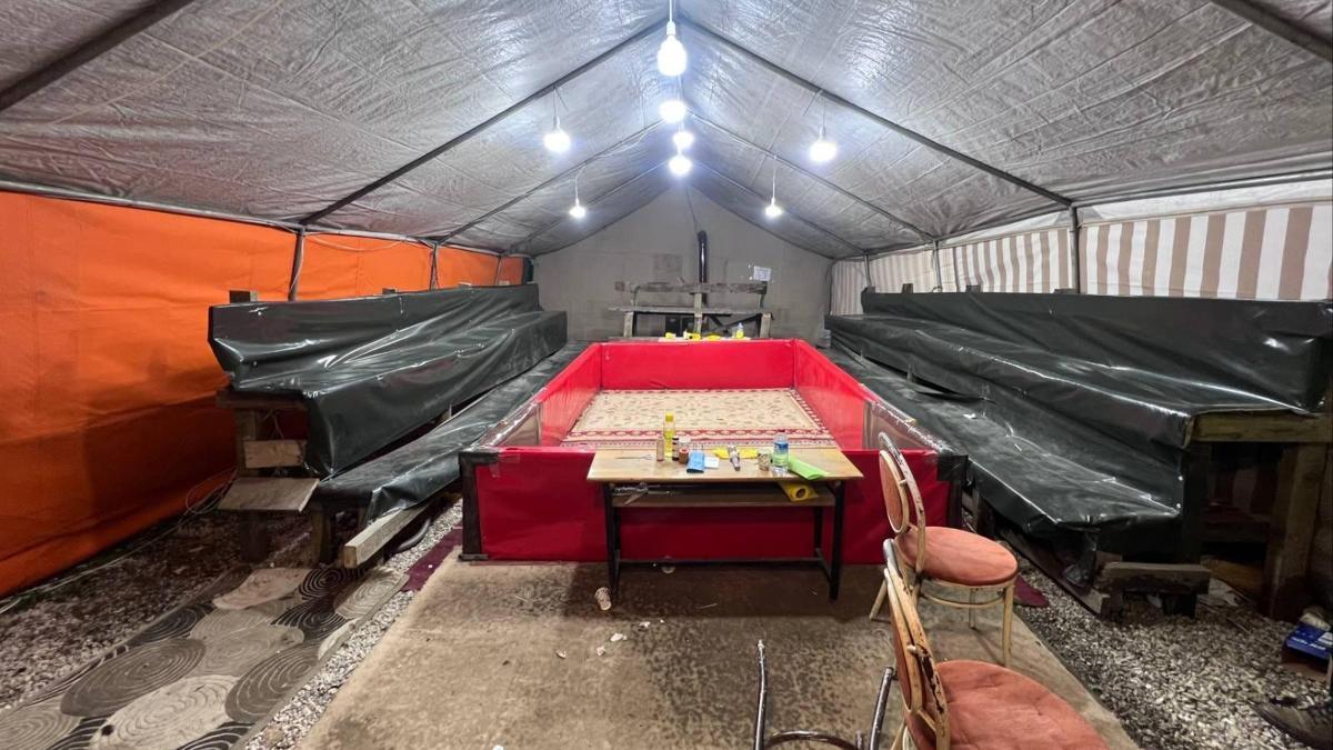 Horoz dövüştürülen çadıra baskın; 16 kişiye para cezası