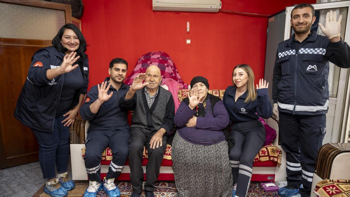 Mersin Büyükşehir'den yaşlılara bayram hazırlığı