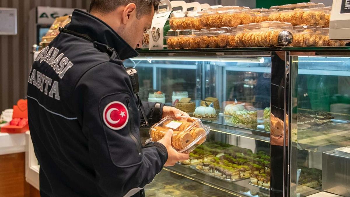 Kuşadası Belediyesi'nden bayram denetimi