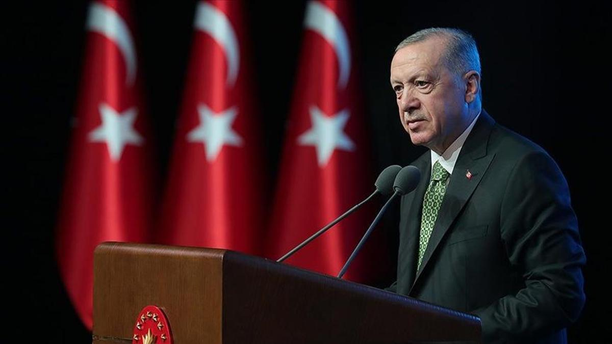 Cumhurbaşkanı Erdoğan'dan Çanakkale mesajı: Ecdat mirasından güç alıyoruz