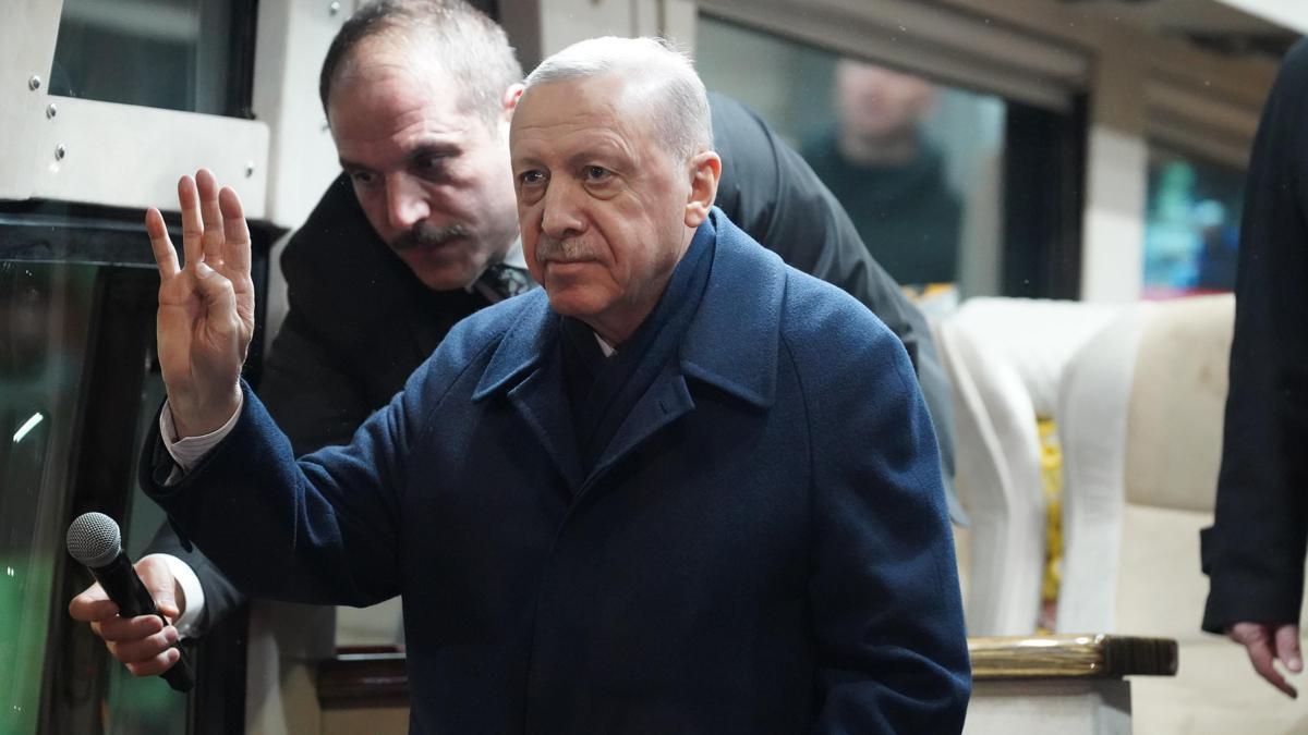 Cumhurbaşkanı Erdoğan, memleketi Rizede