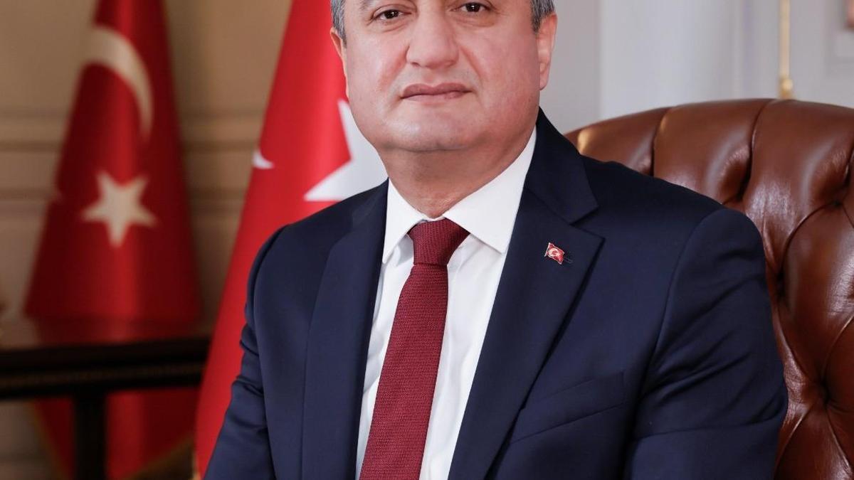 Vali Yavuz: Trafik kurallarına hassasiyetle uyalım