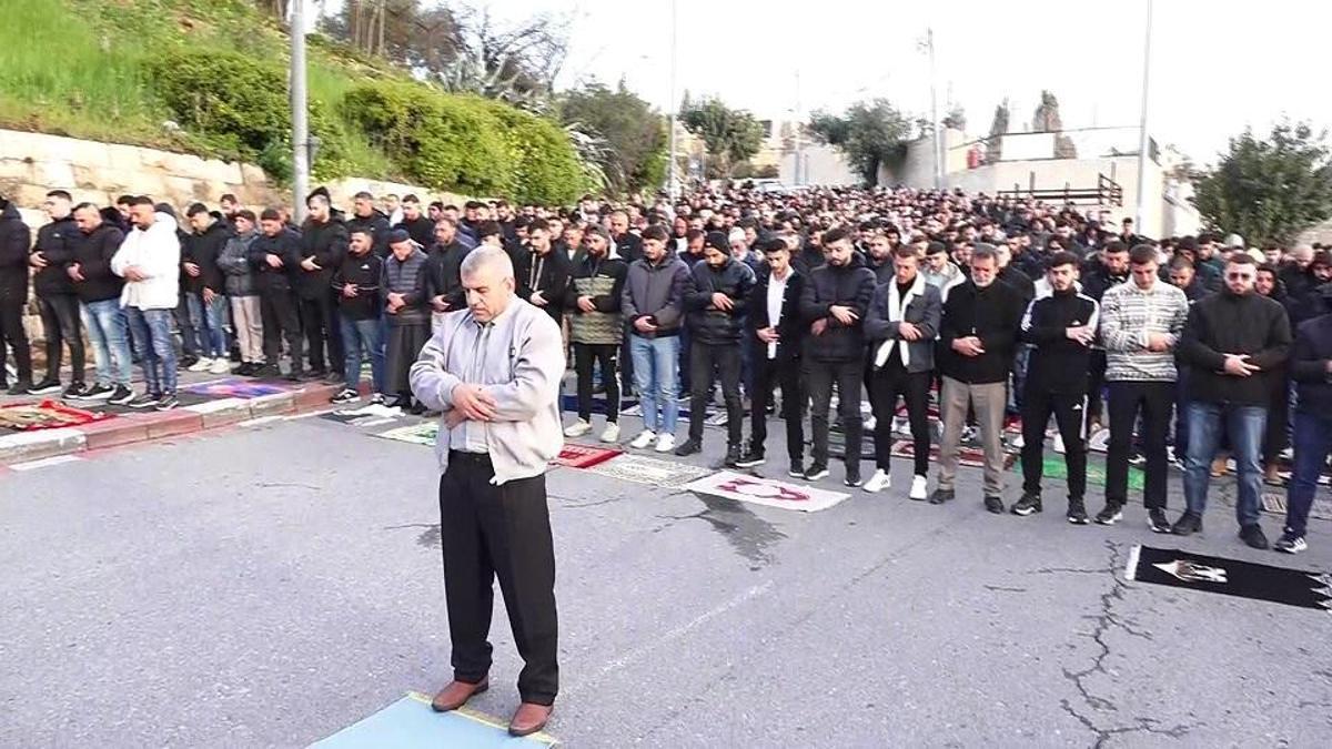 59 yıl sonra bir ilk: Mescid-i Aksa bayramda kapalı