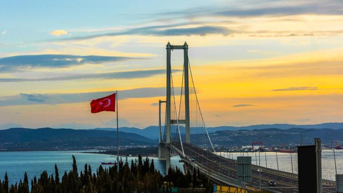 OSMANGAZİ KÖPRÜSÜ GEÇİŞ ÜCRETİ 2026 | Osmangazi Köprüsü bayramda ücretsiz mi? Bayramda otoyollar ücretsiz mi?