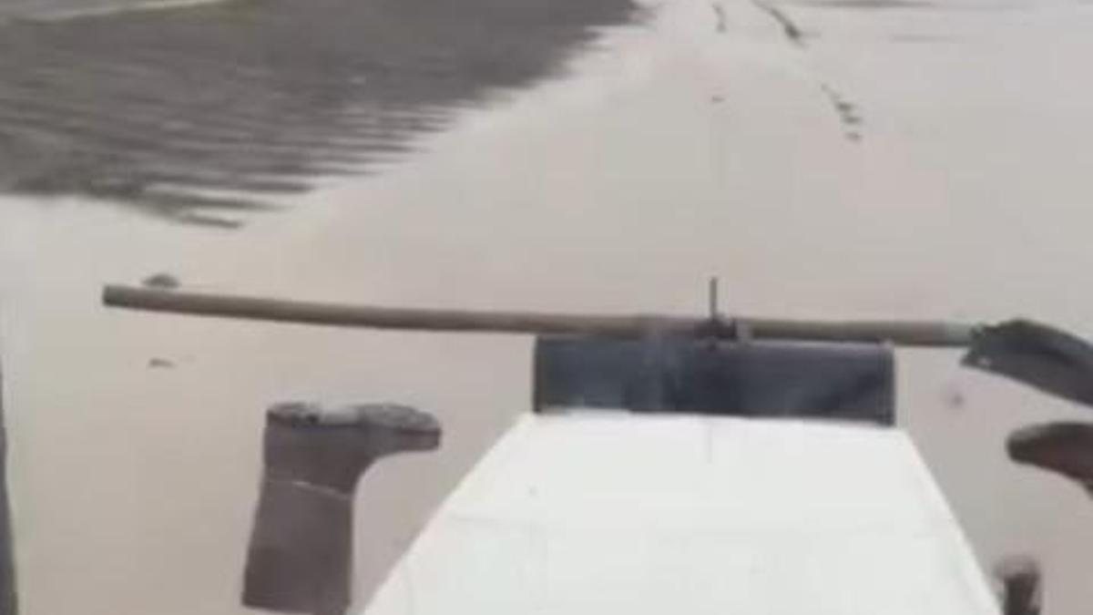 Adana'nın kuzeyinde kar, güneyinde sağanak