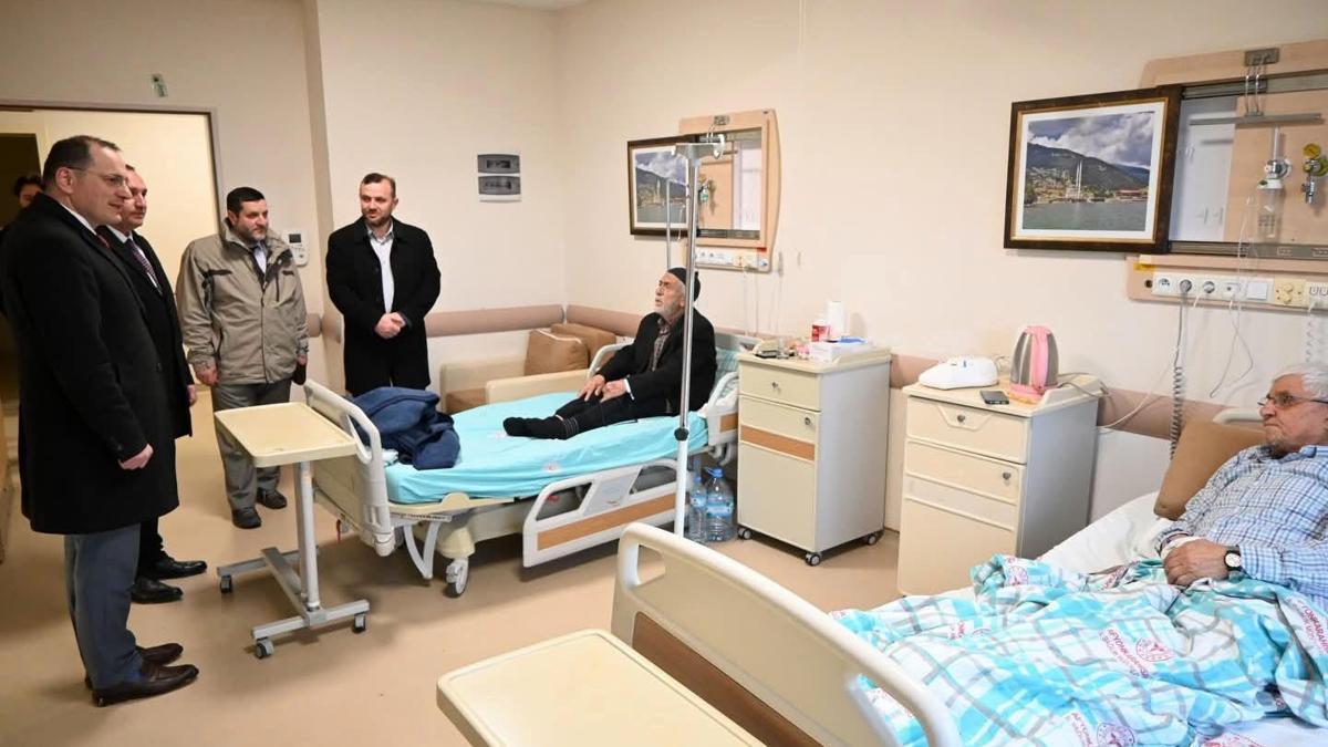 Kaymakam Türker hastaların bayramını kutladı