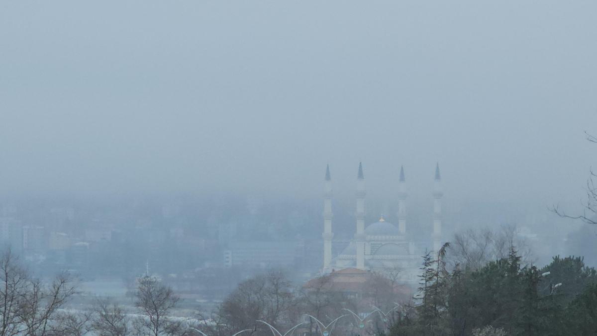 Zonguldakta 3 gündür sis etkili oluyor