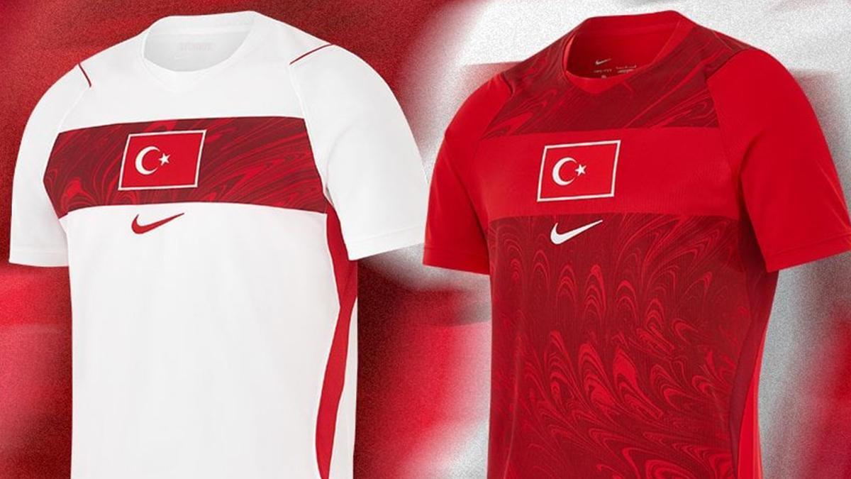 A Milli Futbol Takımı'nın yeni formaları görücüye çıktı