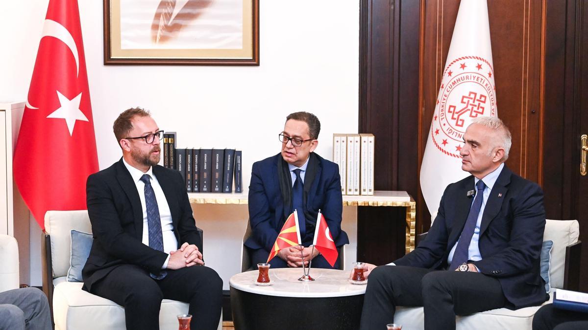 Bakan Ersoy, Kuzey Makedonyalı mevkidaşı Ljutkov ile Ankarada bir araya geldi