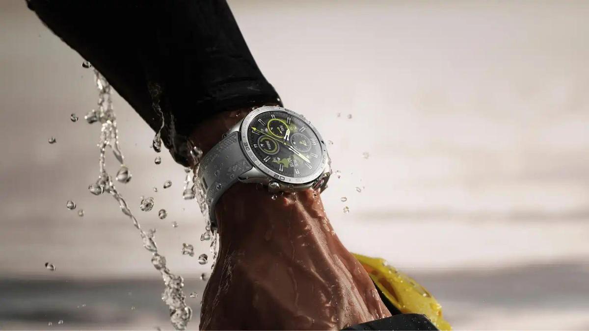 Akıllı saatlerinizle yüzmemelisiniz?