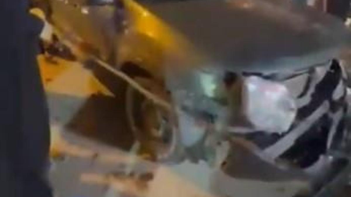 Karakoçanda otomobiller çarpıştı: 1i ağır 3 yaralı