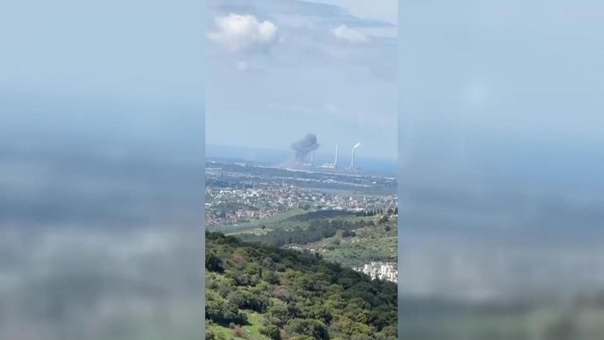 İran füzesi santralin yanına düştü