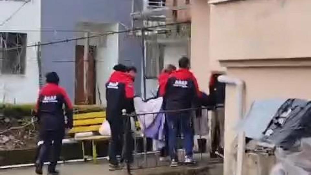 Rizede aranan 2 hükümlü tutuklandı