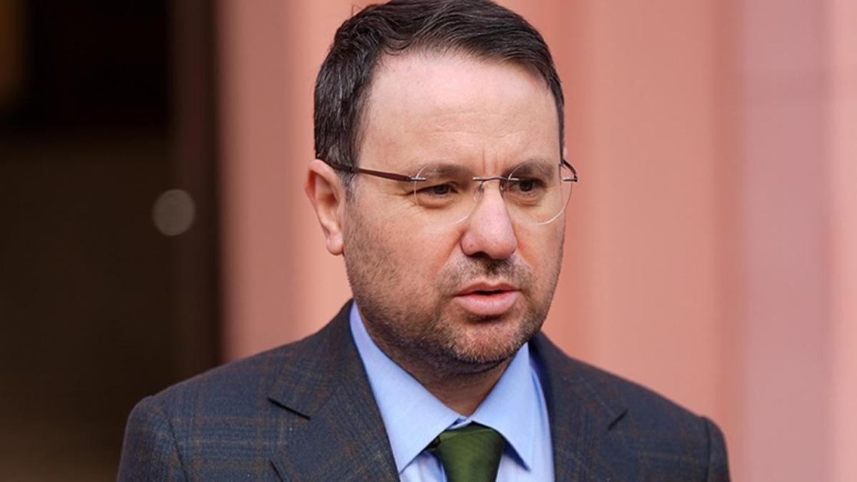 Adalet Bakanı Gürlek'ten CHP Lideri Özgür Özel hakkında suç duyurusu